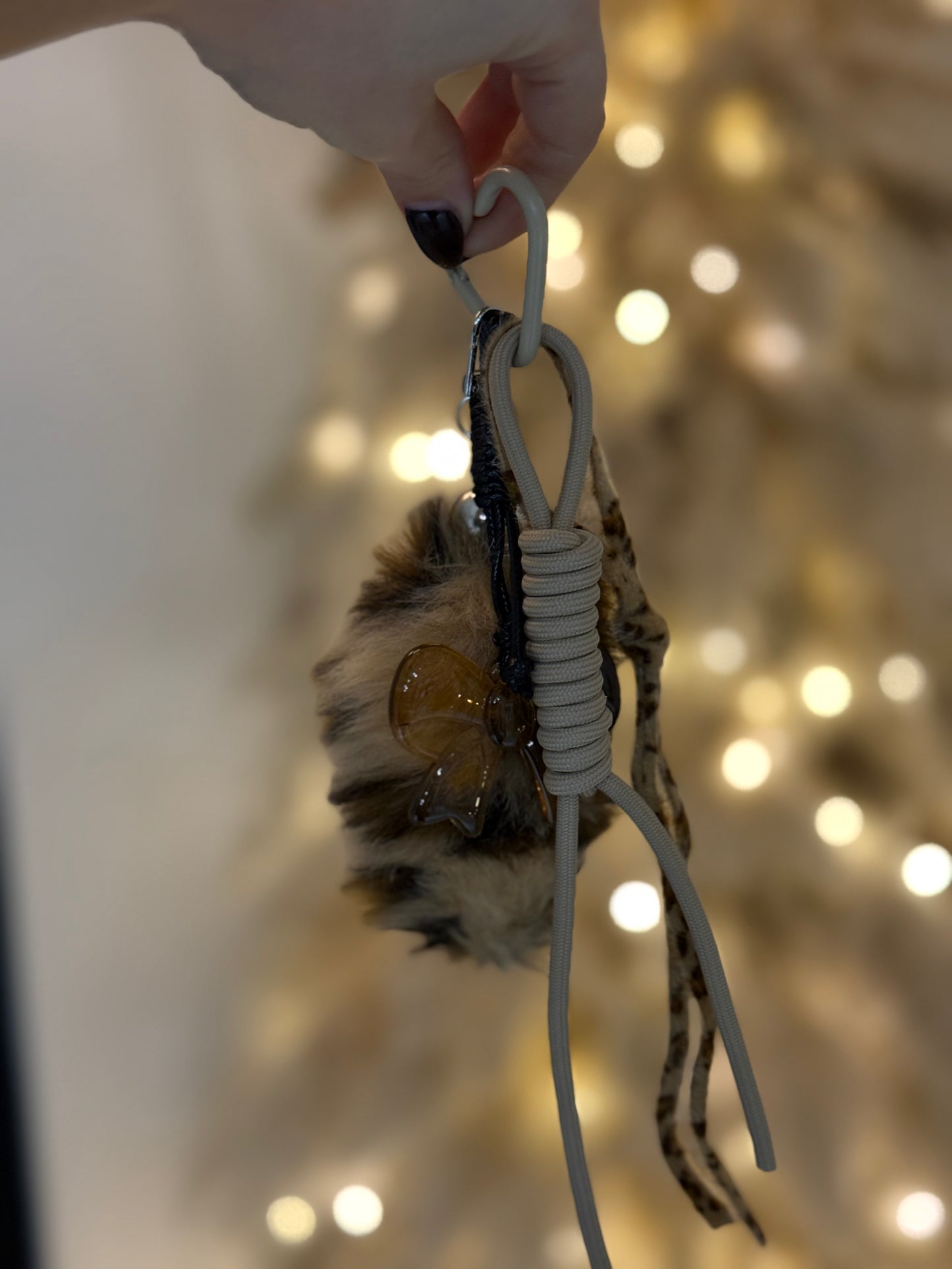 Cozy Leopard Charm tasbedel/ sleutelhanger