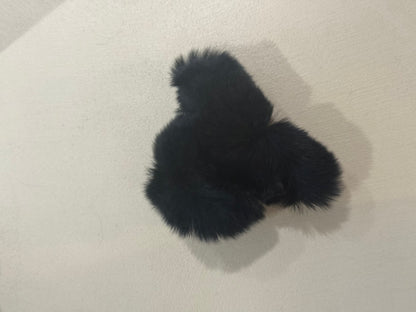 Teddy fluffy hair clip ZWART